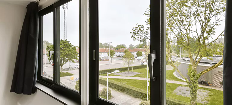 Aluminum End Vent Slider Windows in Burlington, Ontario