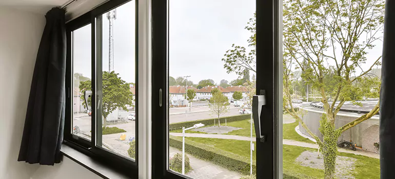 Custom Single Slider Windows in Burlington, Ontario