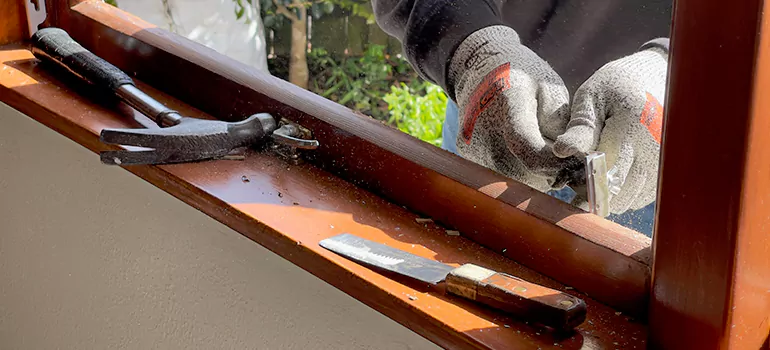 Vinyl Window Sash Repair in Burlington, Ontario