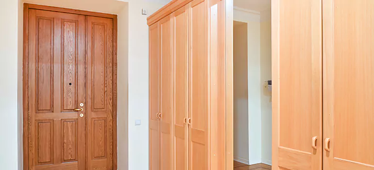 Glass Closet Door Repair in Burlington, Ontario