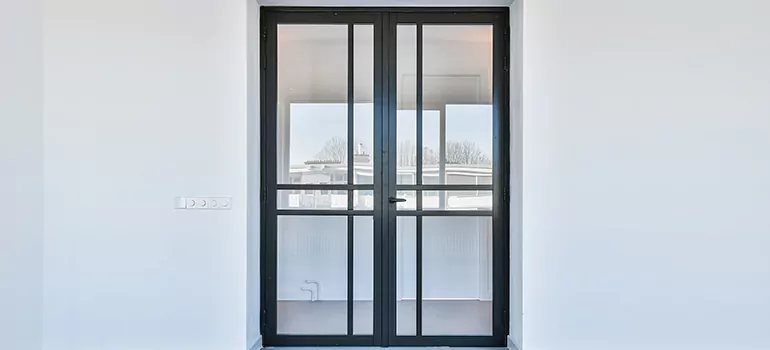 Storm Door Installation & Replacement in Burlington, ON